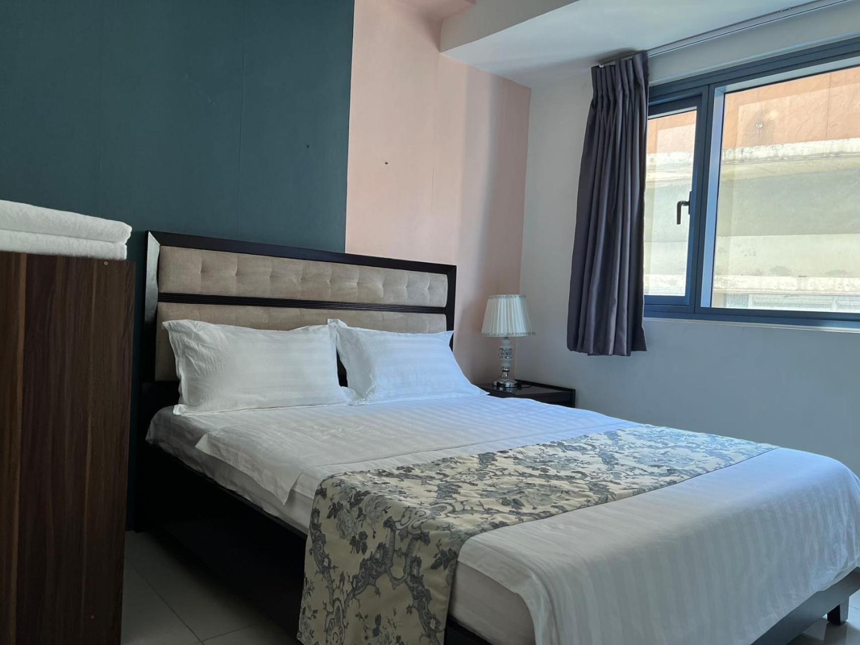 Grand Riviera Suites Манила Экстерьер фото